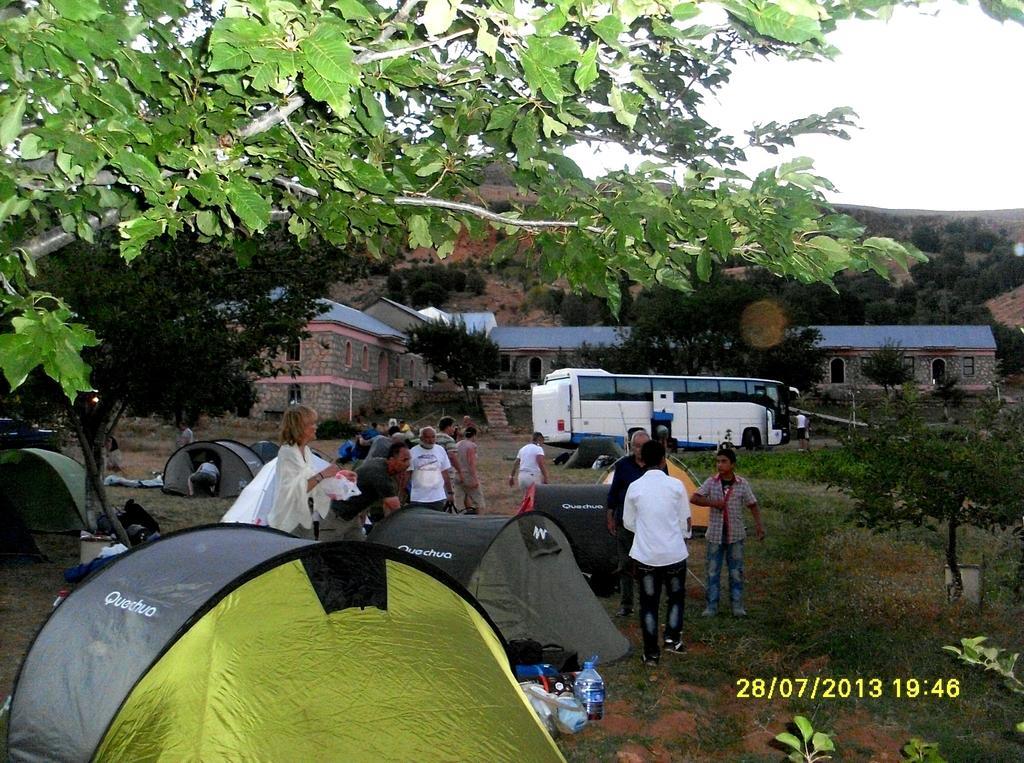 Nemrut Kervansaray Hotel Karadut  Exterior photo
