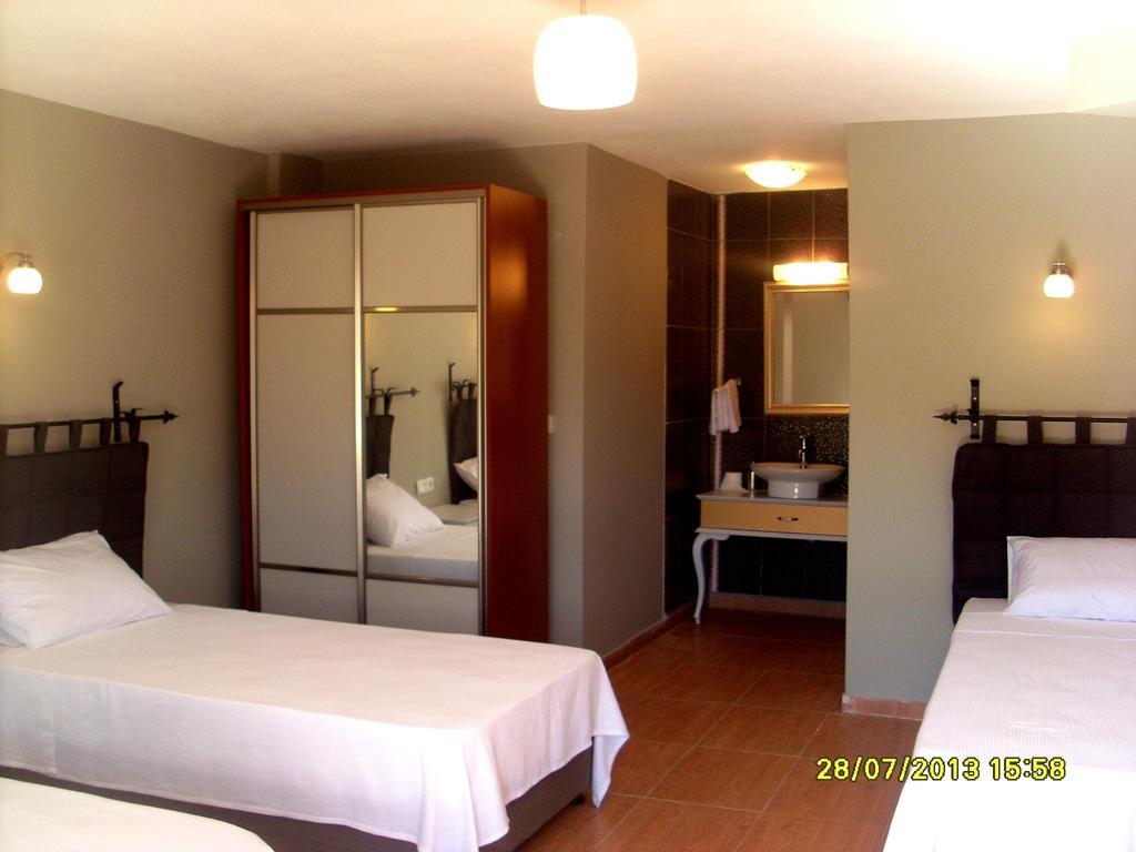Nemrut Kervansaray Hotel Karadut  Room photo