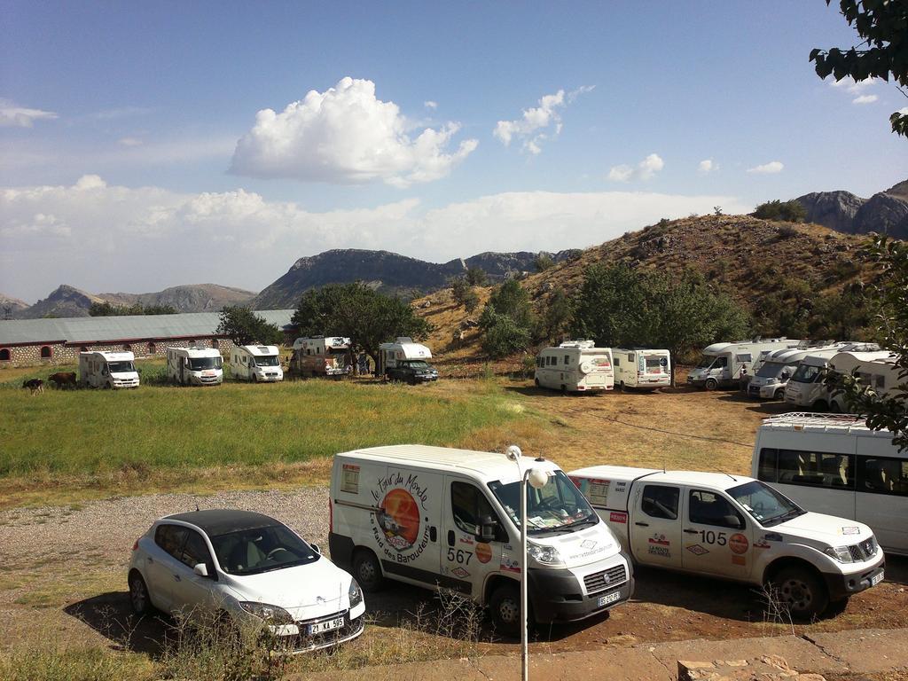 Nemrut Kervansaray Hotel Karadut  Exterior photo