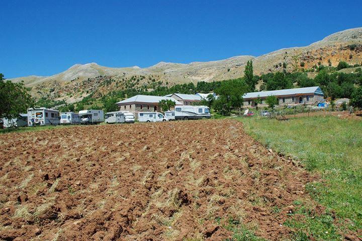 Nemrut Kervansaray Hotel Karadut  Exterior photo